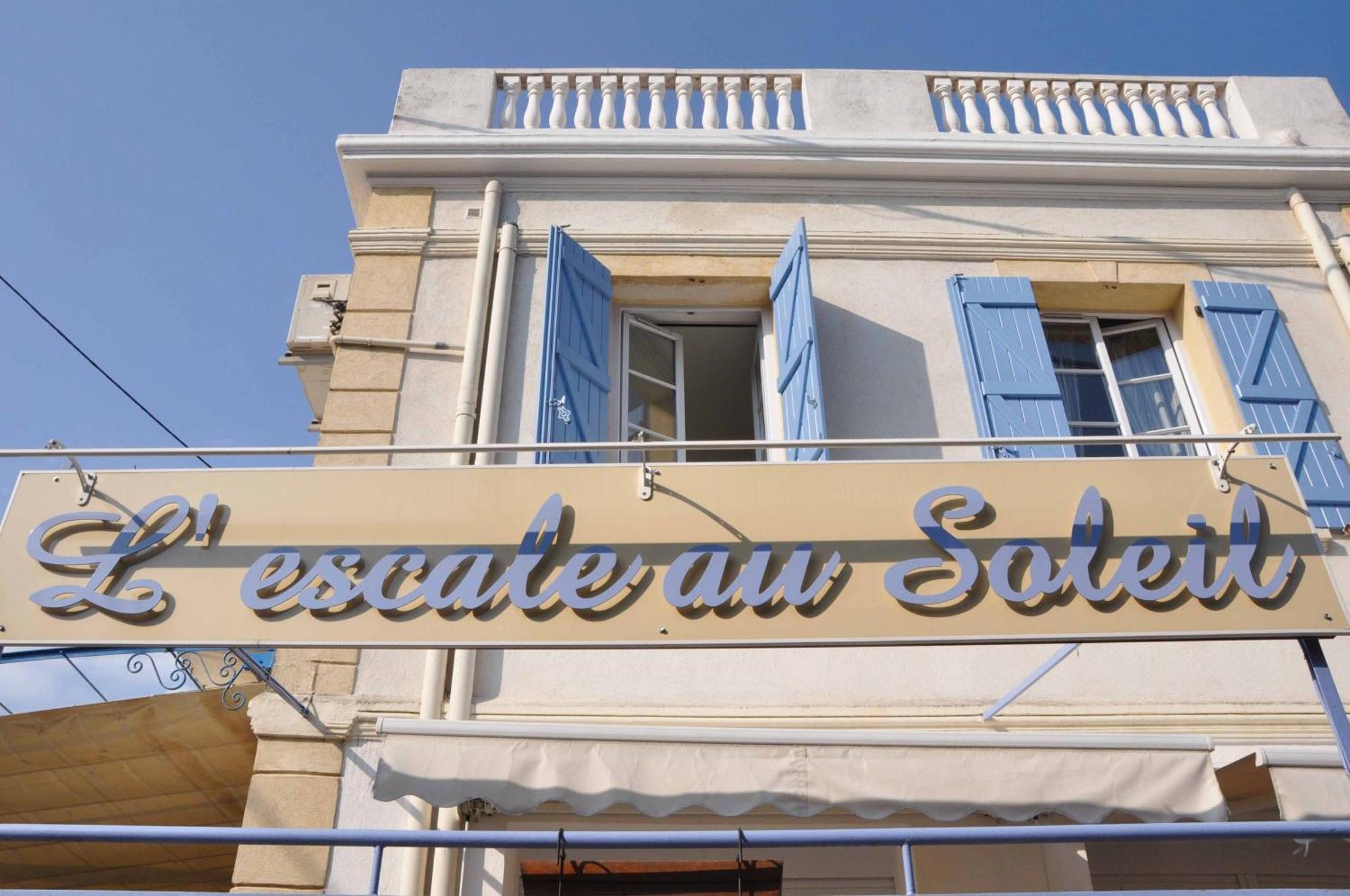 Hotel L'Escale Au Soleil سانت أي جولف المظهر الخارجي الصورة