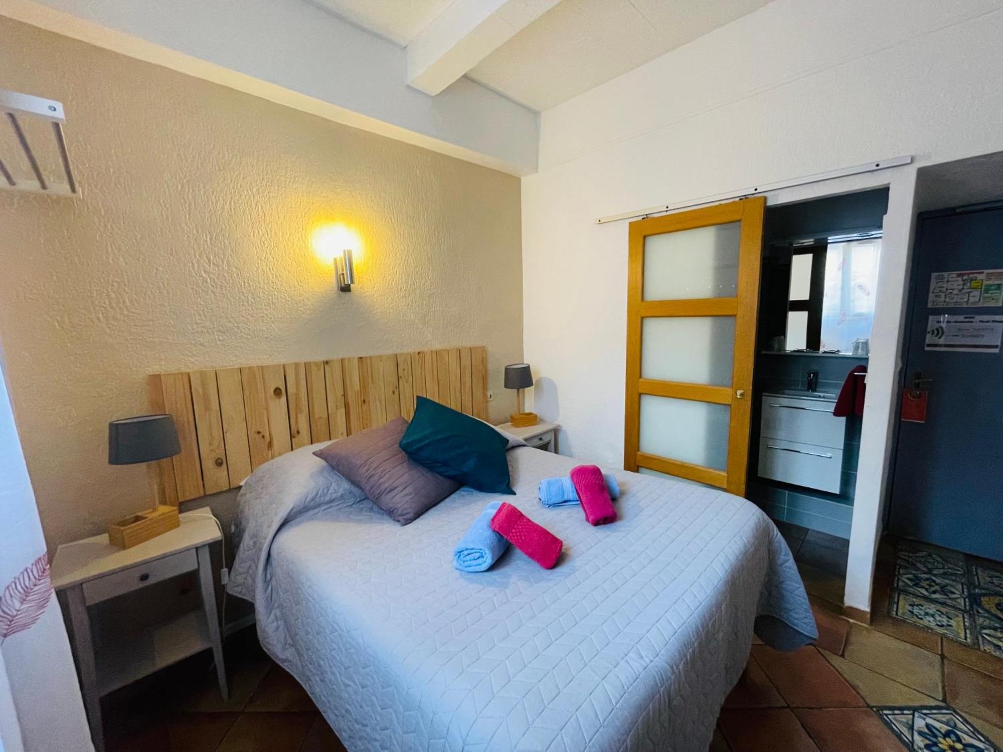 Hotel L'Escale Au Soleil سانت أي جولف المظهر الخارجي الصورة