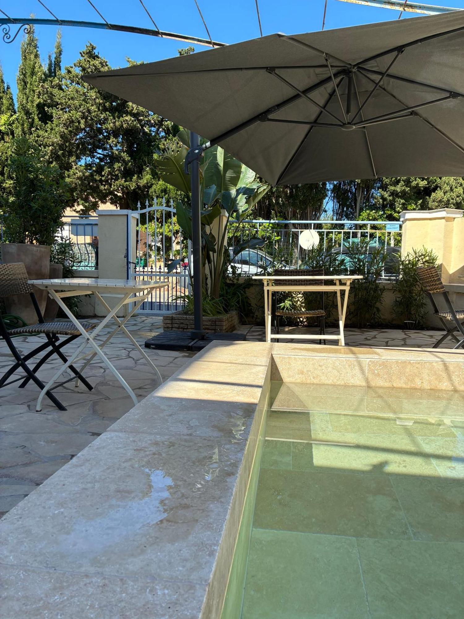 Hotel L'Escale Au Soleil سانت أي جولف المظهر الخارجي الصورة