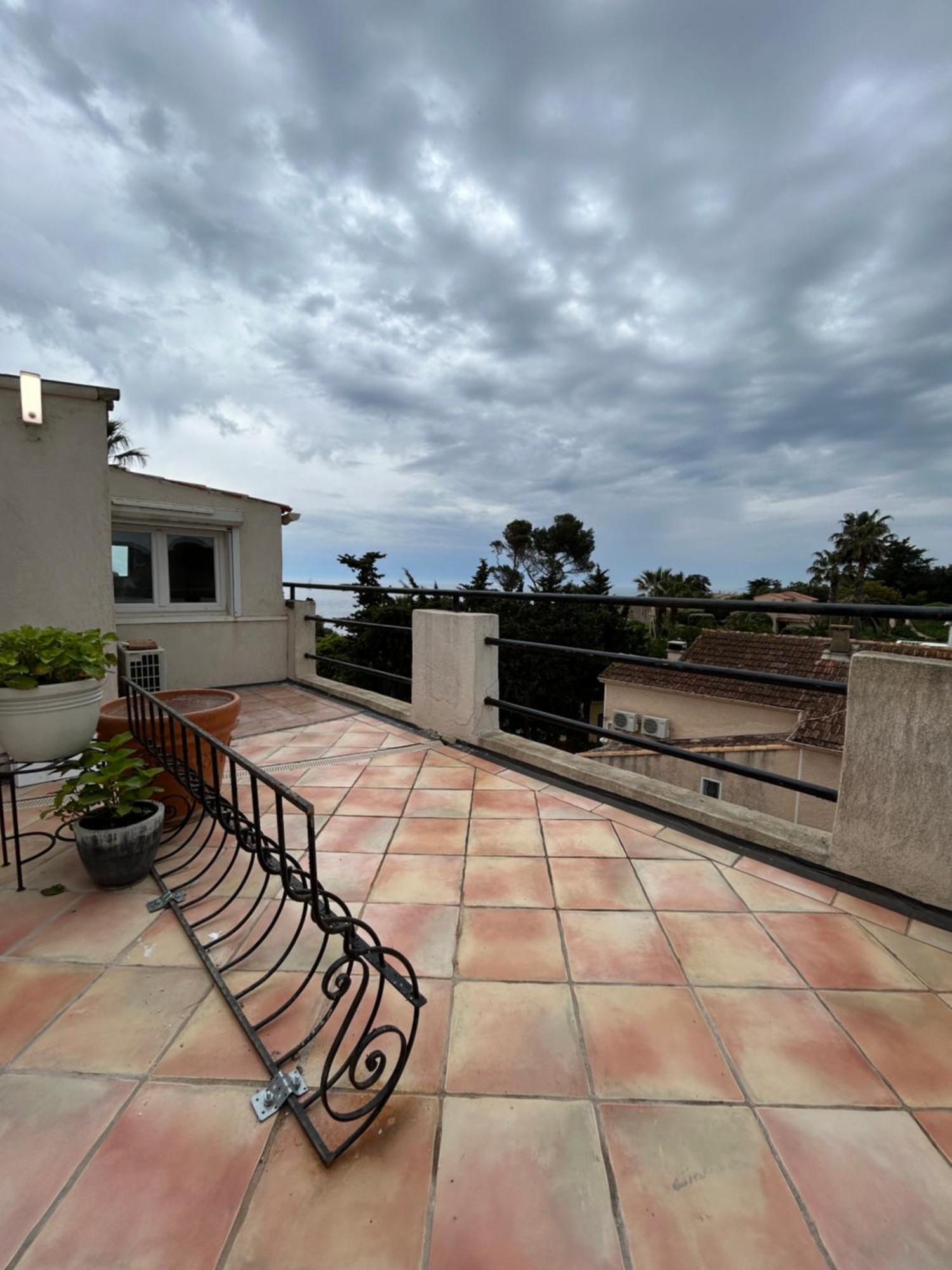 Hotel L'Escale Au Soleil سانت أي جولف المظهر الخارجي الصورة